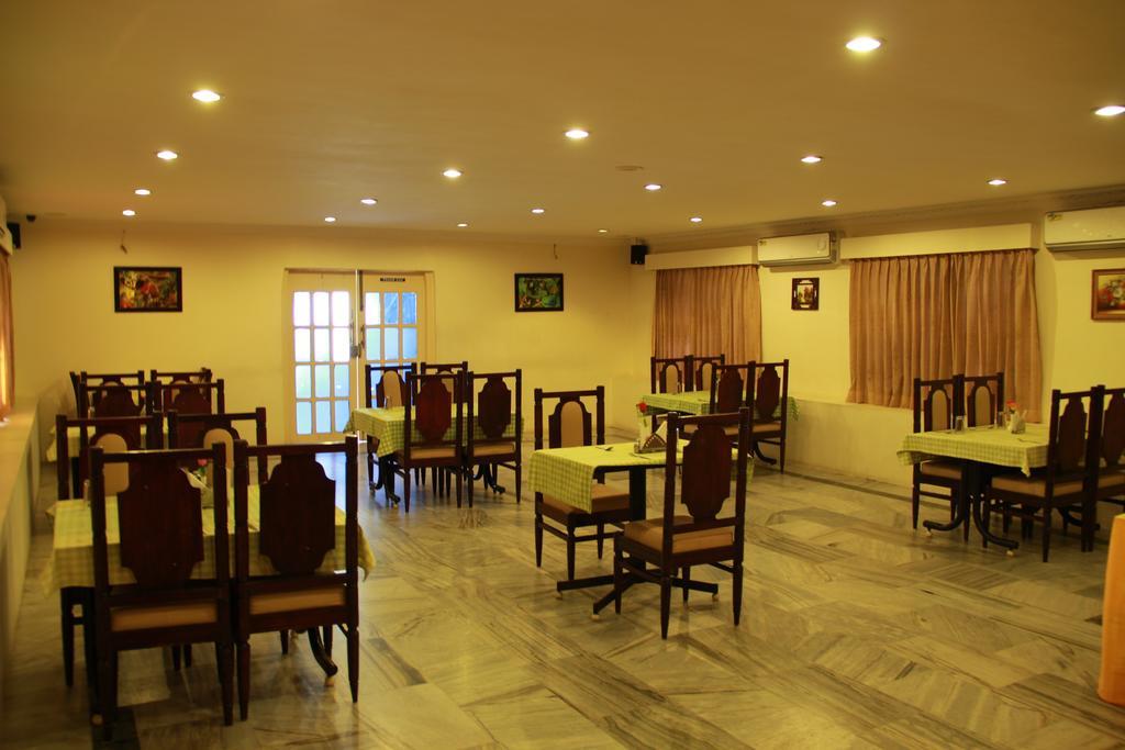 Senthil Residency Hotel Dindigul Exterior photo